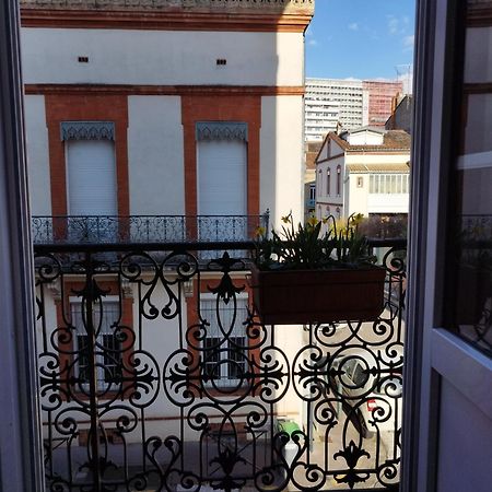 La Casa De Las Flores Toulouse Luaran gambar